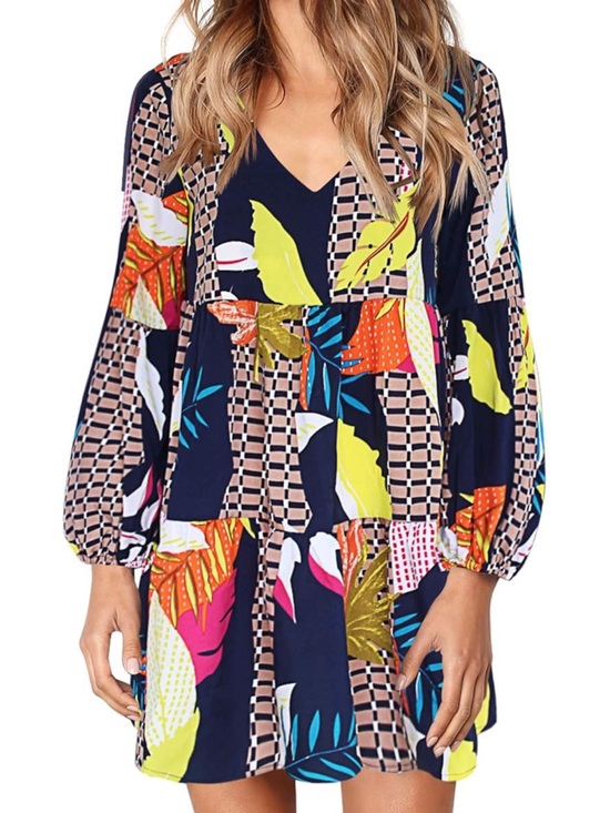 Dresses & Skirts - Geometric dress excellent condition size small